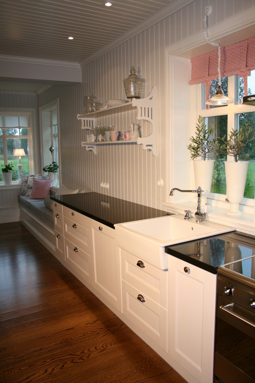 Villa Valbo - New Englandhus med glasveranda | Villa Varm